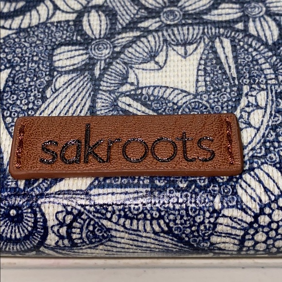 Sakroots Wallet on String Wristlet BNNT - Picture 3 of 11